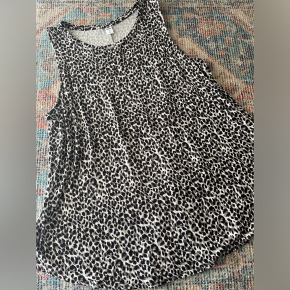 Old Navy Animal Print Tank Top - Picture 1 of 4